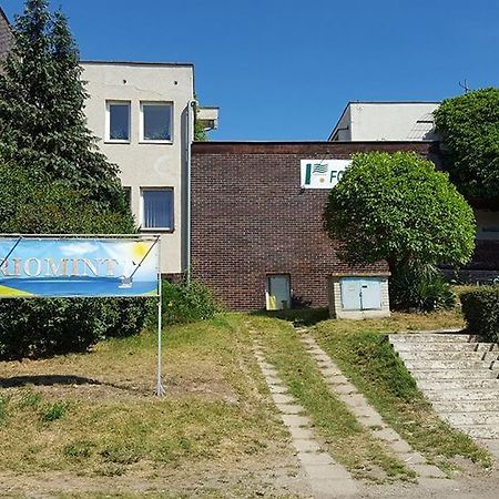 Chata Triomint Сенец Экстерьер фото